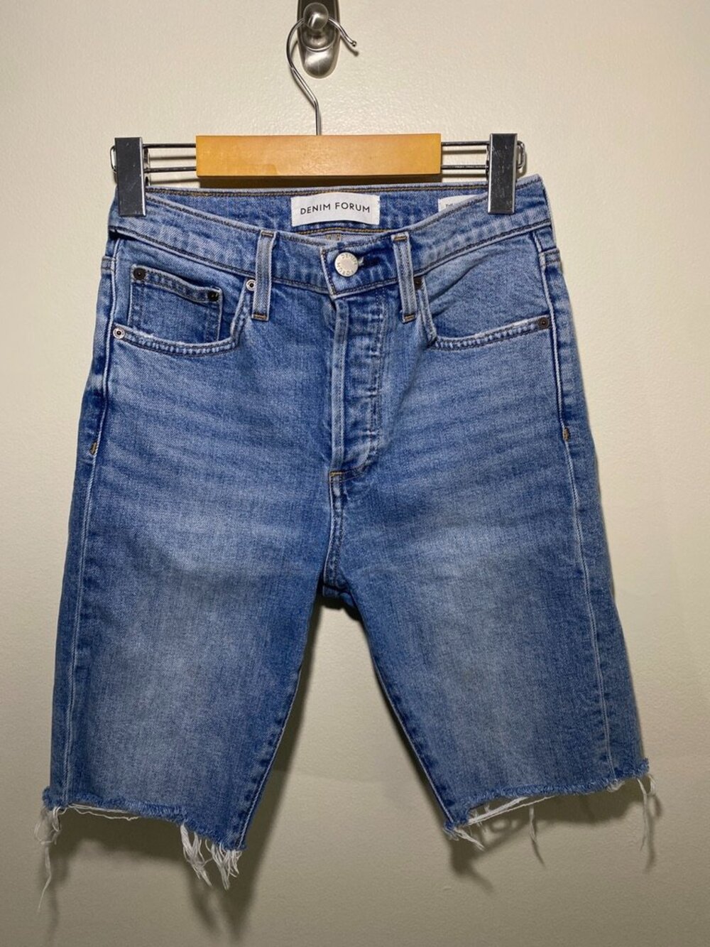 Denim Forum The Yoko Bermuda Short Size 26